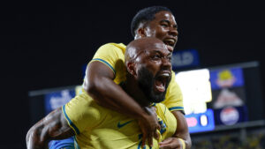 BRASIL GOLEIA O PANAMÁ EM AMISTOSO NO MARACANÃ